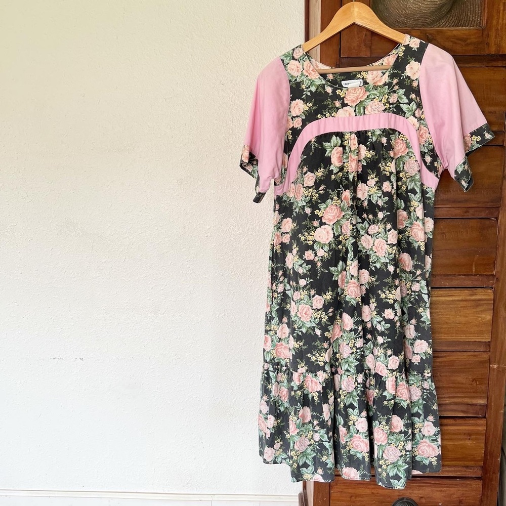 Mu’u mu’u cottagecore prairie floral vintage 80s Hawaiian house dress cottage